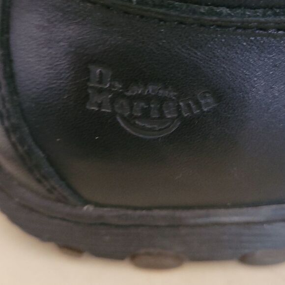 Dr Martin Oxford Lace front Shoes - Picture 5 of 11